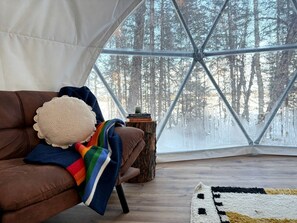 Living area - Dreamy Luxury Glamping Dome with Lakefront Views near Voyageurs National Park in Crane Lake, MN (Crane Lake)