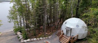 Dreamy Luxury Glamping Dome with Lakefront Views near Voyageurs National Park in Crane Lake, MN