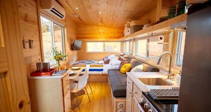 Rainbow Tiny Home with View & Hot Tub near Hot Springs, El Prado, NM