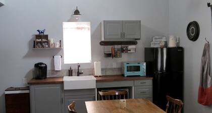 Brand New, Modern Country Cabin near Bryce Canyon National Park, Utah