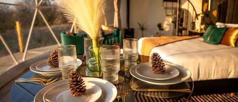 1 غرفة نوم وواي فاي وملاءات أسرّة