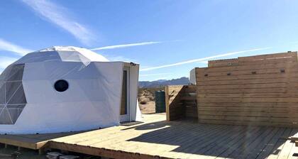 Spectacular Dome near Joshua Tree National Park, Surrounded by the Beauty of the Mojave Desert for an Incredible Glamping Experience in California