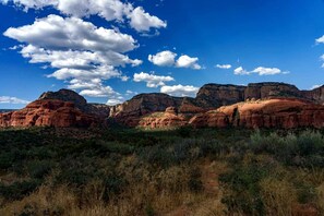 Miscellaneous - Remote Bell Tent with Spectacular Landscapes in Arizona (Sedona)