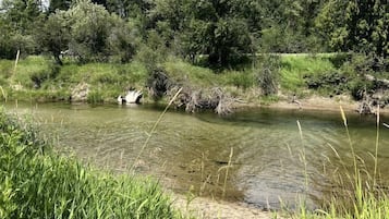 Plage Ă proximitĂ©, voile, kayak, pĂȘche sur place