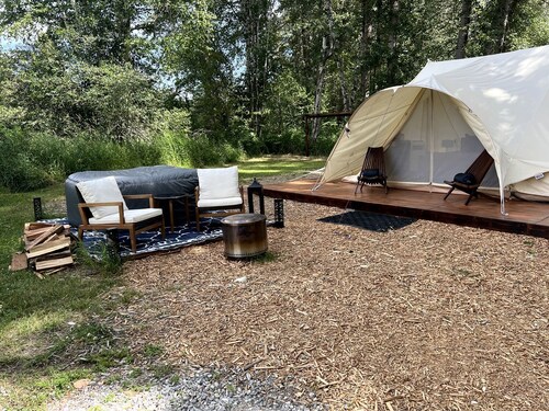 Romantic Luxury Glamping Tent with Riverfront Views near Sandpoint, Idaho