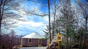 Exterior - Incredible Spacious Yurt with Hot Tub and Fire Pit Surrounded by Nature for an Unforgettable Glamping Experience in Woodstock, Maine (Woodstock)