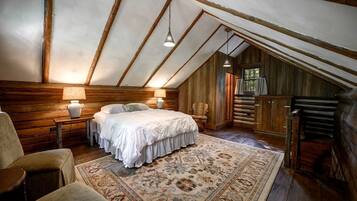 2 Schlafzimmer, Schreibtisch, Bügeleisen/Bügelbrett, WLAN