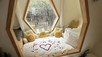 1 habitación, wifi y ropa de cama