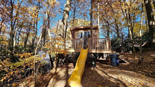 Treehouse Glamping in Boone, NC