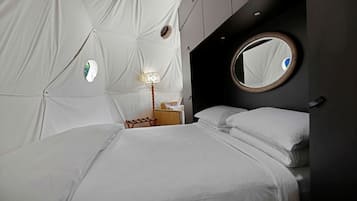 1 habitación, wifi y ropa de cama