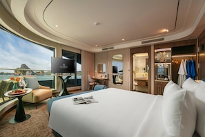 Minibar, in-room safe, blackout drapes, soundproofing