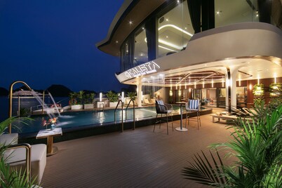 Calista Luxury Cruise