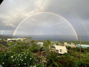 Miscellaneous - Idyllic Getaway with Ocean Views in Captain Cook, Hawaii (Captain Cook)