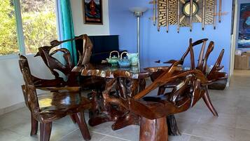 تناول الطعام