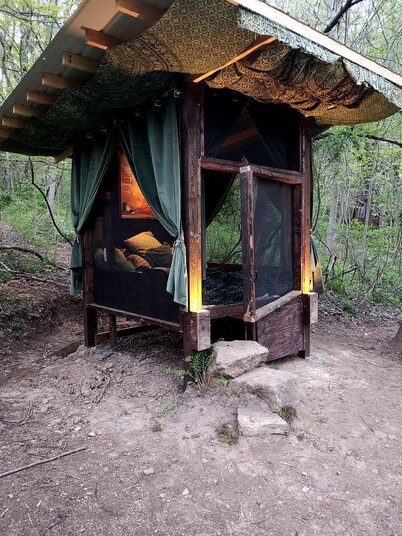 Romantic Escapes with Dinner Included in Cozy Nests for Glamping in West Baden Springs, Indiana