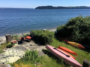 Beach nearby, sailing, kayaking, fishing