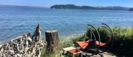 Beach nearby, sailing, kayaking, fishing