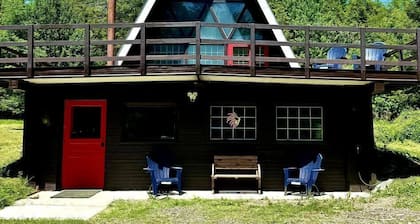 Spacious Well Furnished A-Frame with Sauna in Union Dale, Pennsylvania