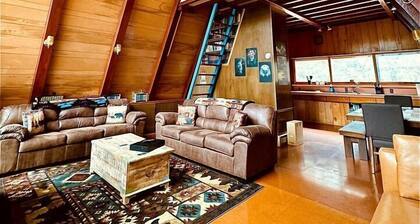 Spacious Well Furnished A-Frame with Sauna in Union Dale, Pennsylvania