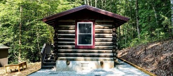 Unique Vacations at this Wonderful Vintage Caravan in Franklin, North Carolina