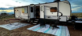 Spacious Camper on a Llama Rescue Ranch with Stunning Views near Questa, New Mexico