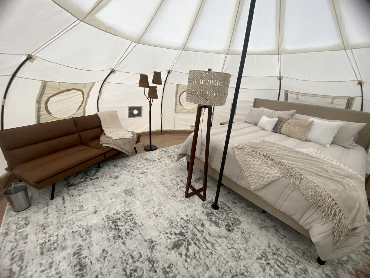 1 dormitorio y ropa de cama
