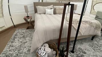 1 habitación y ropa de cama