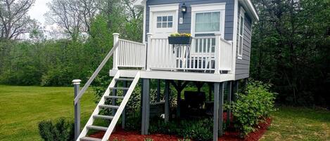 المنشأة من الخارج