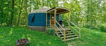 Beautiful Upstate New York Luxury Camping Yurt on a Farm