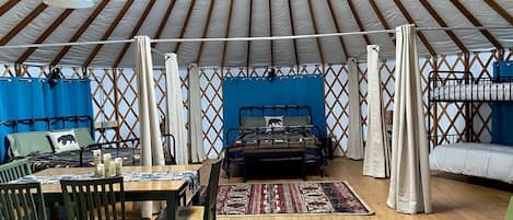 1 bedroom, WiFi, bed sheets, wheelchair access