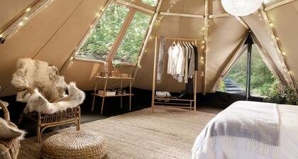 Innovative Nordic Tipi Rental for Glamping in Montana