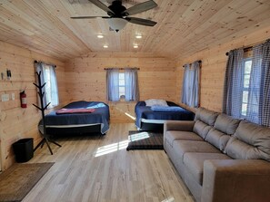 1 bedroom, bed sheets