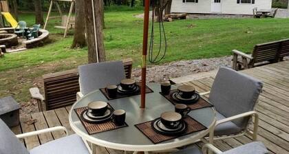 Private Pet-Friendly Cabins with Fire Pit for Nature Escapes in Clear Spring, Maryland, for Memorable Family Glamping Trips