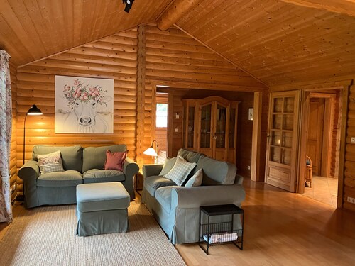 Country House 'An der Schafgasse' with Private Terrace, Garden and Wi-Fi