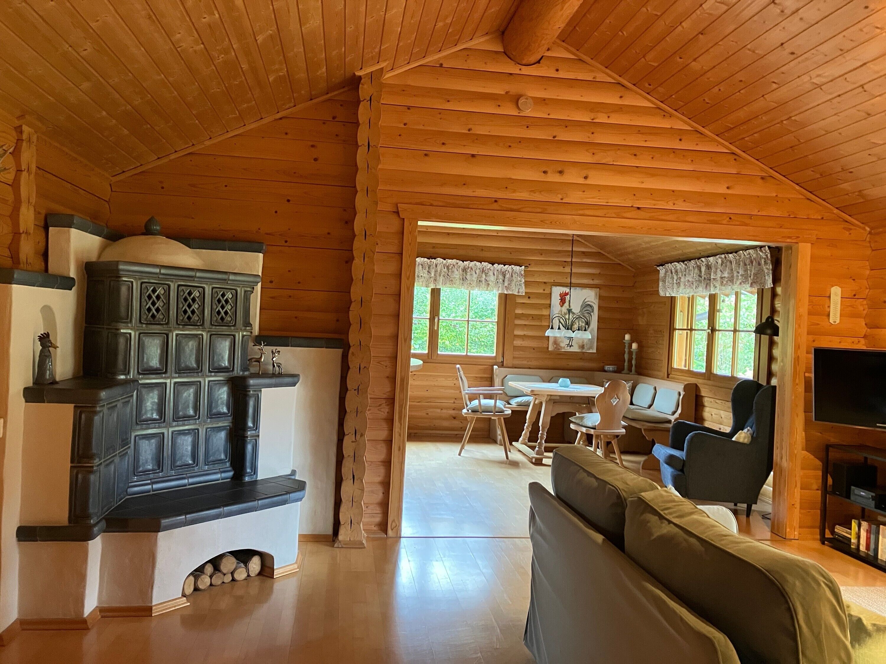 Fernseher, Stereoanlage