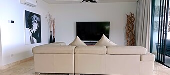 Astoria Villa #2 – 3 Bed Pool Villa in Koh Samui