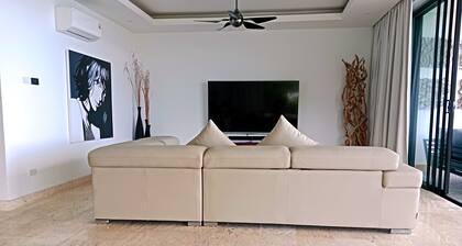 Astoria Villa #2 – 3 Bed Pool Villa in Koh Samui