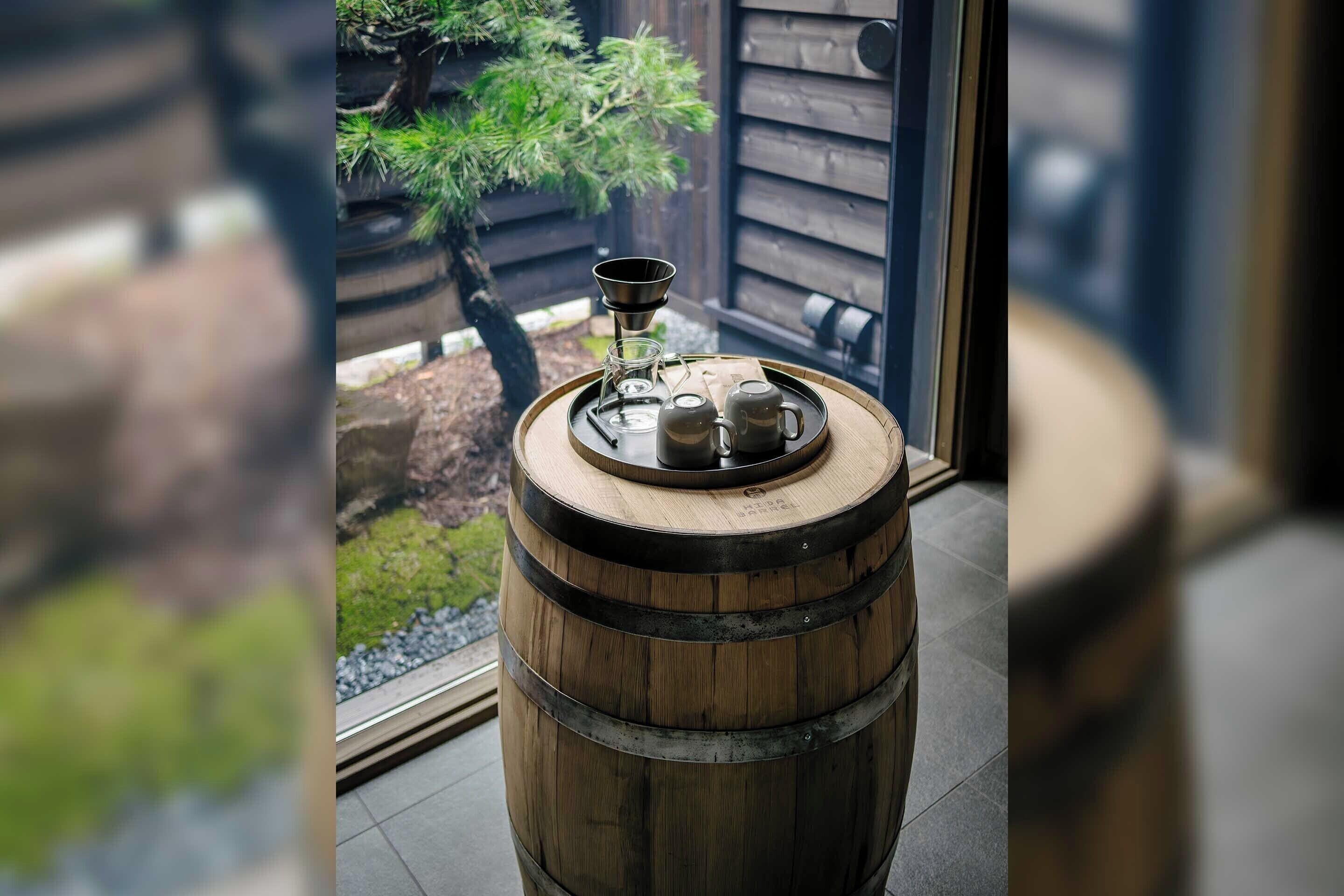 Traditionelt hus - 3 soveværelser - køkken - udsigt til have | Kaffe og/eller kaffemaskine