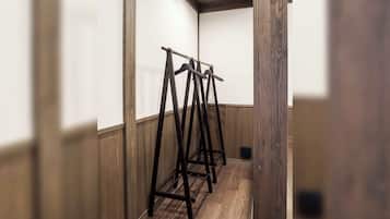 Japanese-style House, 3 Bedrooms, Kitchen, Garden View | In-room safe, individually decorated, individually furnished