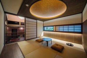 Traditional House, 3 Bedrooms, Kitchen, Garden View - Asatoyuu Machiya House (Takayama)