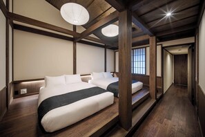 Japanilaistyylinen talo, 3 makuuhuonetta, keittiö, näköala puutarhaan | Tallelokero huoneessa, yksilöllisesti sisustettu