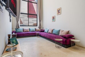 TV - Havre de Paix - High standing duplex with swimming pool - MARRAKECH city center (Marrakech)