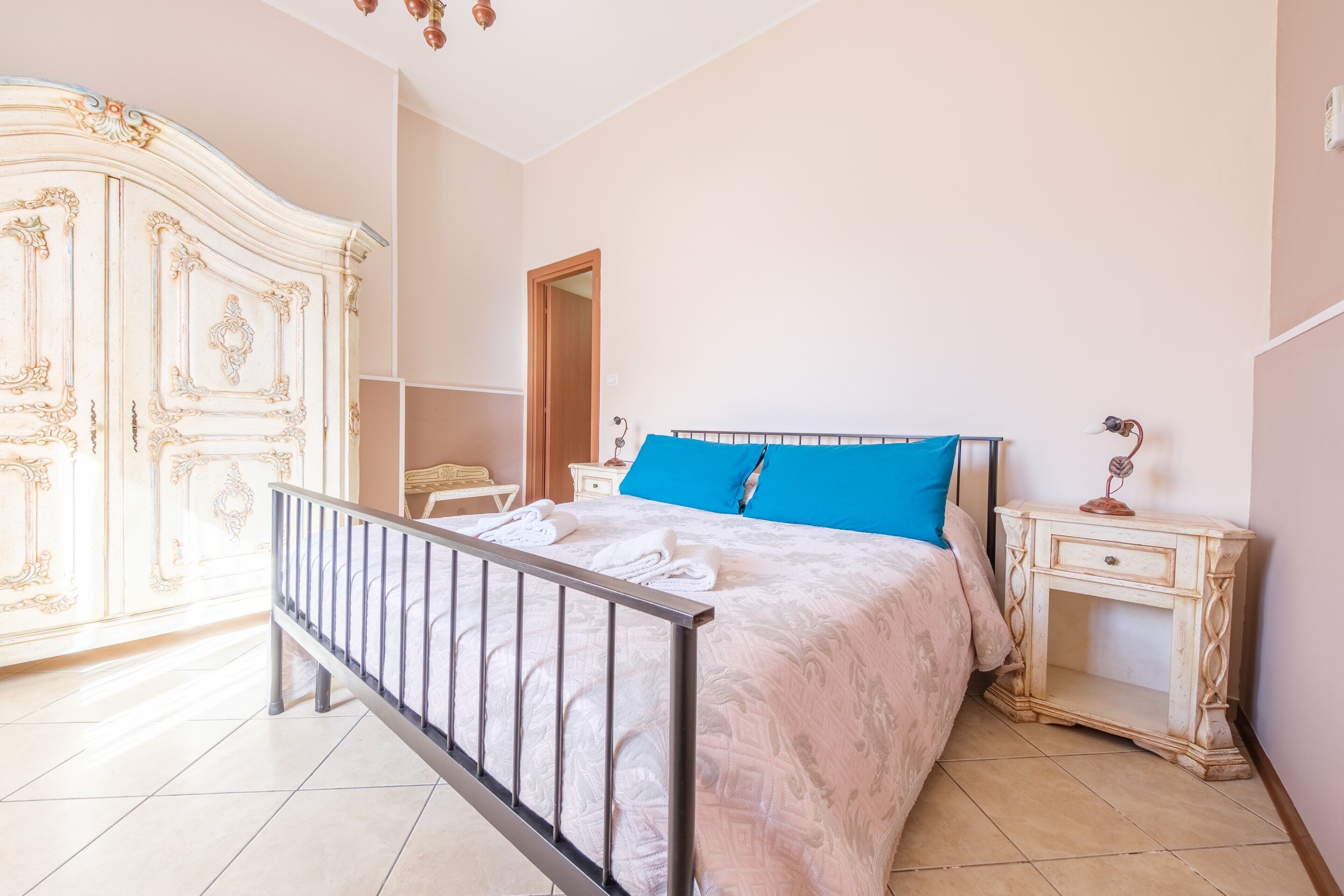 2 Schlafzimmer, Bettwäsche