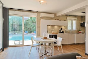 Dining - Villa San Pedrone (Furiani)