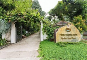 Exterior