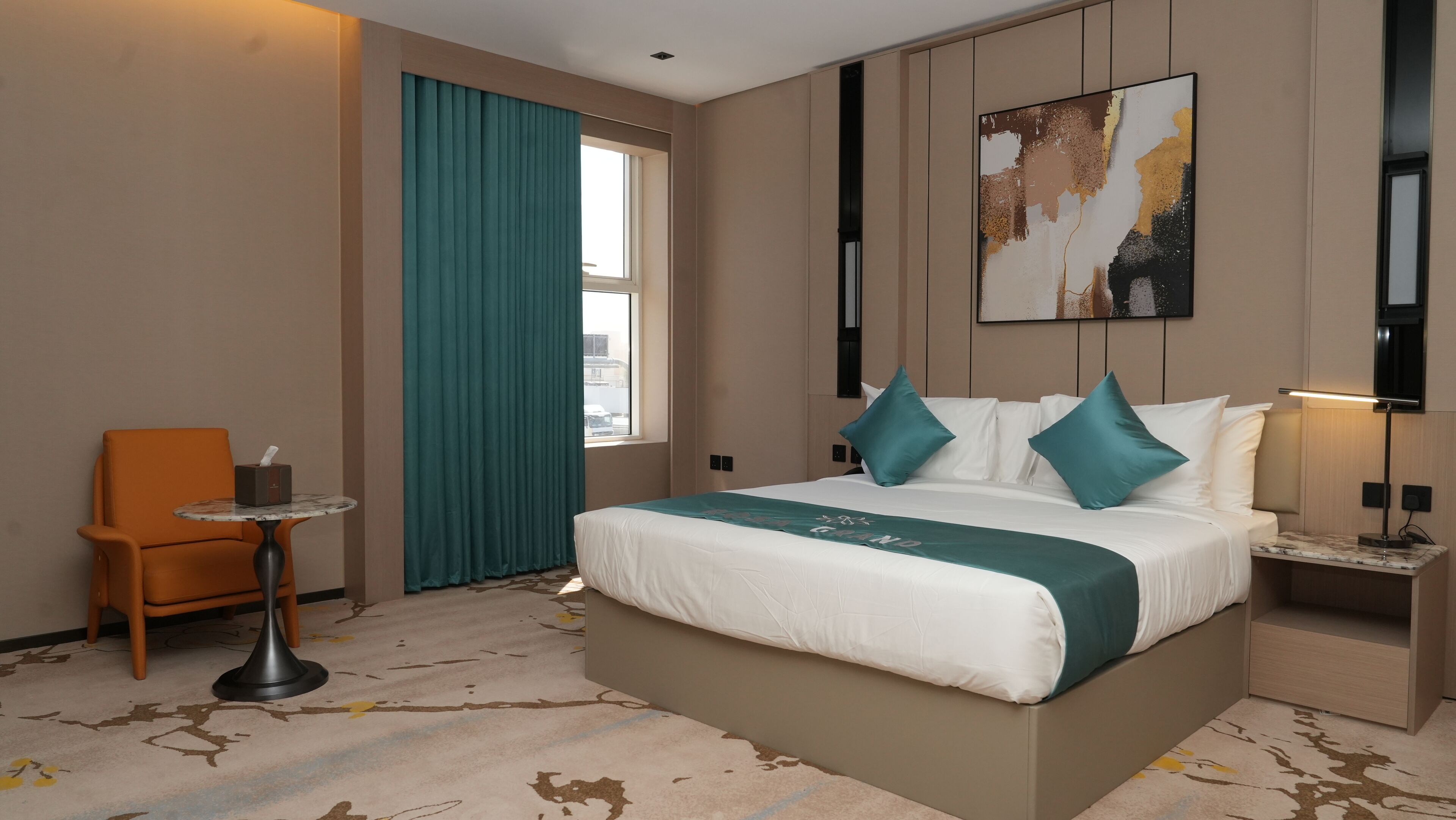 Superior-Zimmer | Minibar, Zimmersafe, individuell dekoriert, individuell eingerichtet