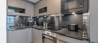 EXQUIS 3 Room Design LOUIS I Parking I Balcony I Next to Panzer KaserneI Family