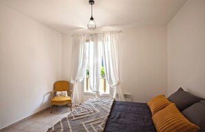 1 quarto, roupa de cama
