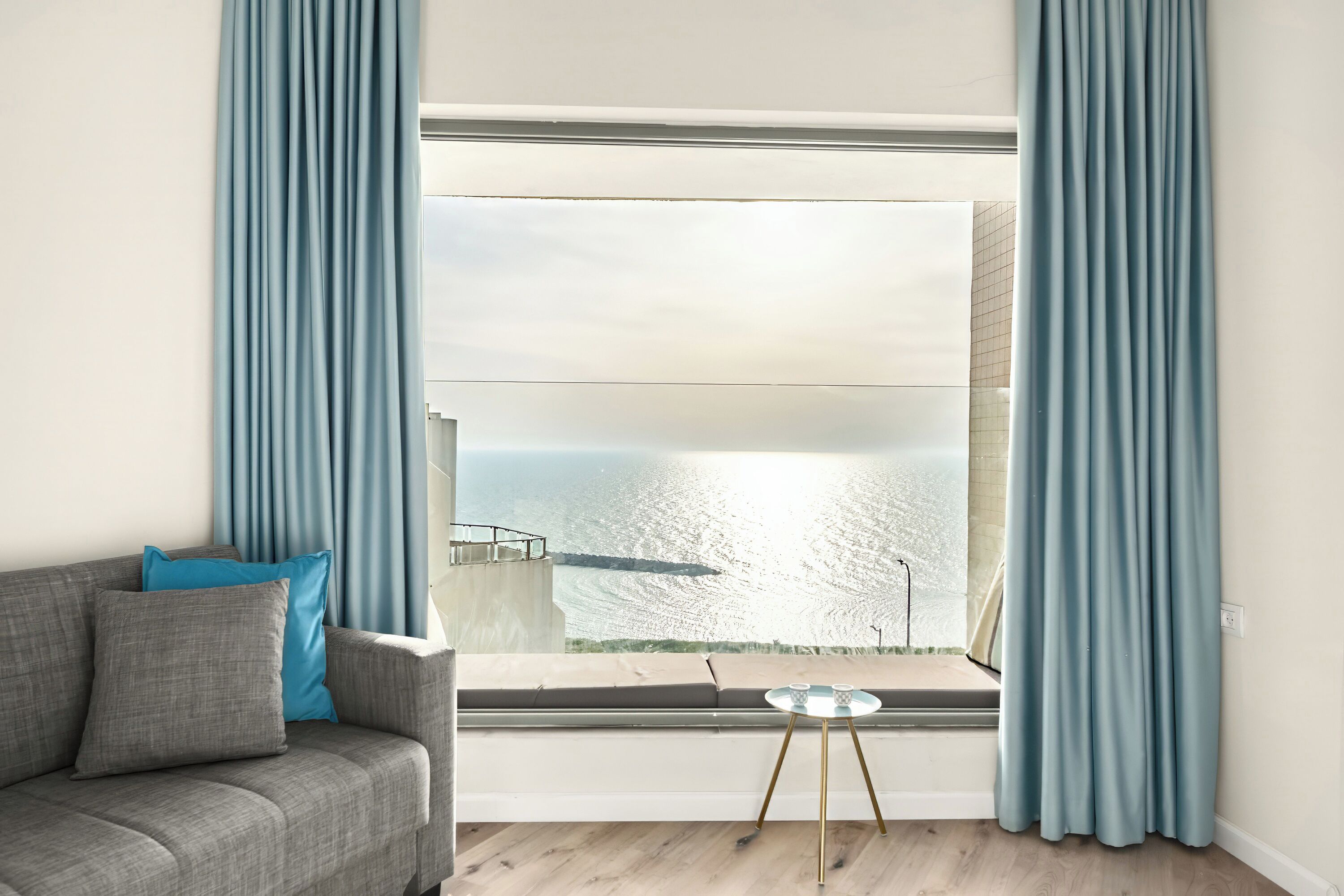 Apartment, Beach View | Living area