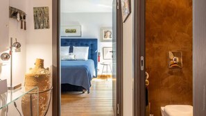 4 chambres, fer et planche à repasser, Wi-Fi, draps fournis